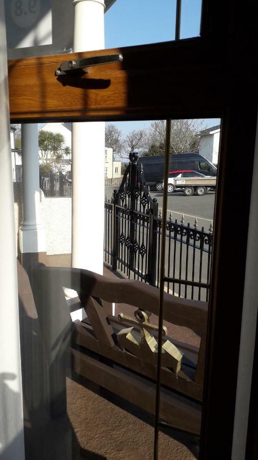 The Anchorage Hotel Amlwch Exterior photo